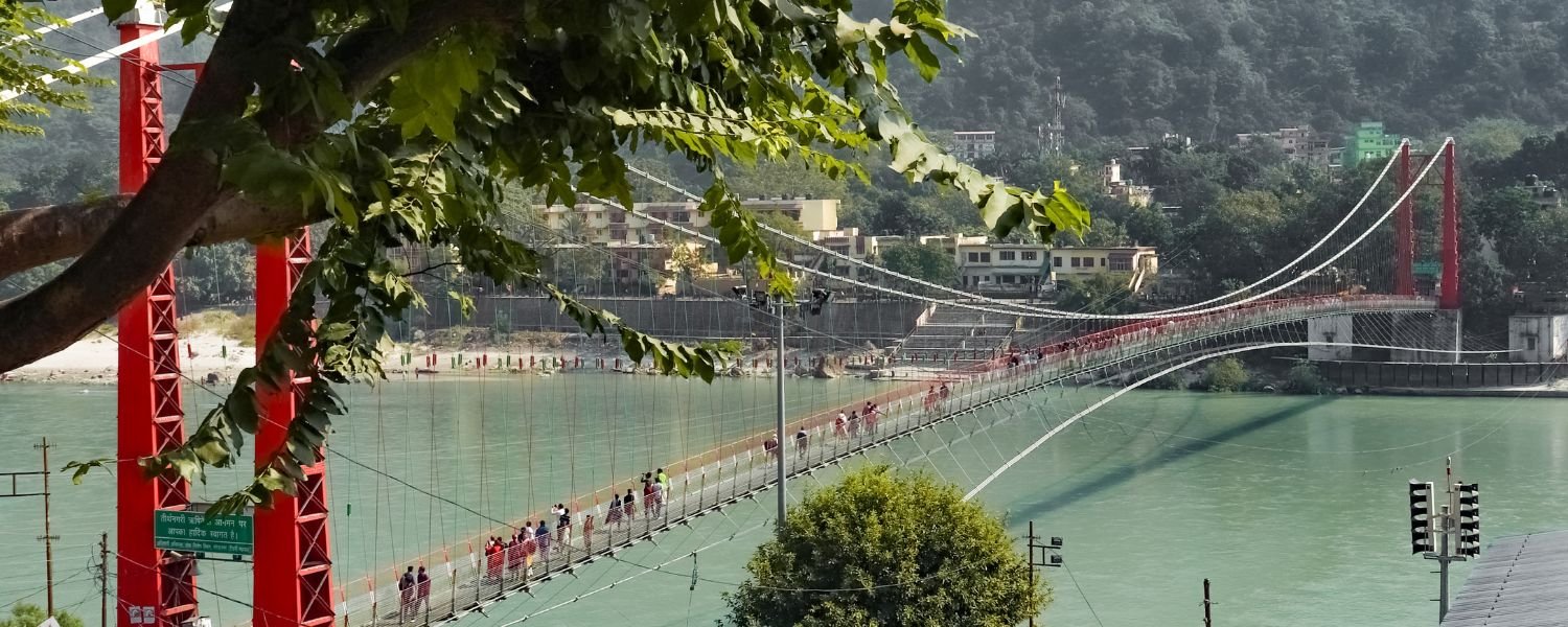 rishikesh tourist places, neelkanth rishikesh, triveni ghat rishikesh, hill stations near rishikesh, places to see in rishikesh, best place to stay in rishikesh 