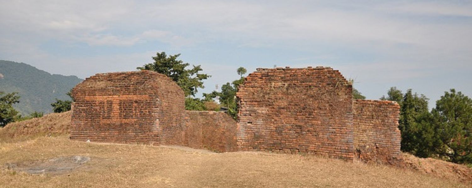 Ancient Wisdom Unearthed - Ita Fort's Majestic Ruins Amidst Nature's Embrace