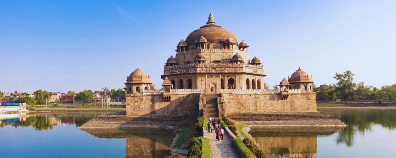 Magnificent architecture of Sasaram Tomb in Bihar, showcasing historical grandeur