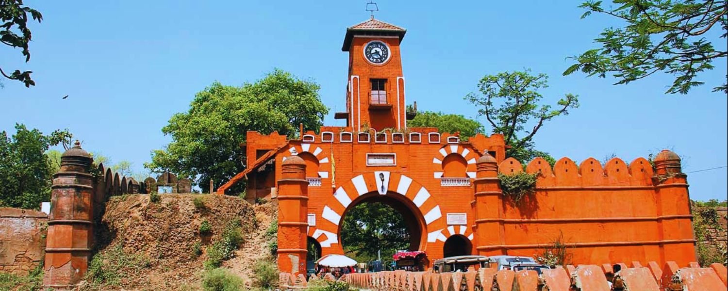 Colorful celebration during Munger Festival, Bihar