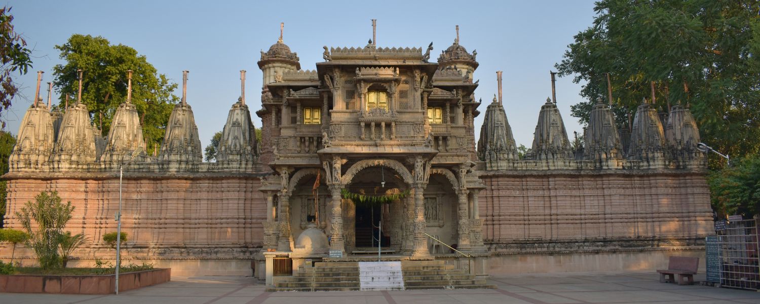 Hutheesing Jain Temple, Gujarat Monuments 