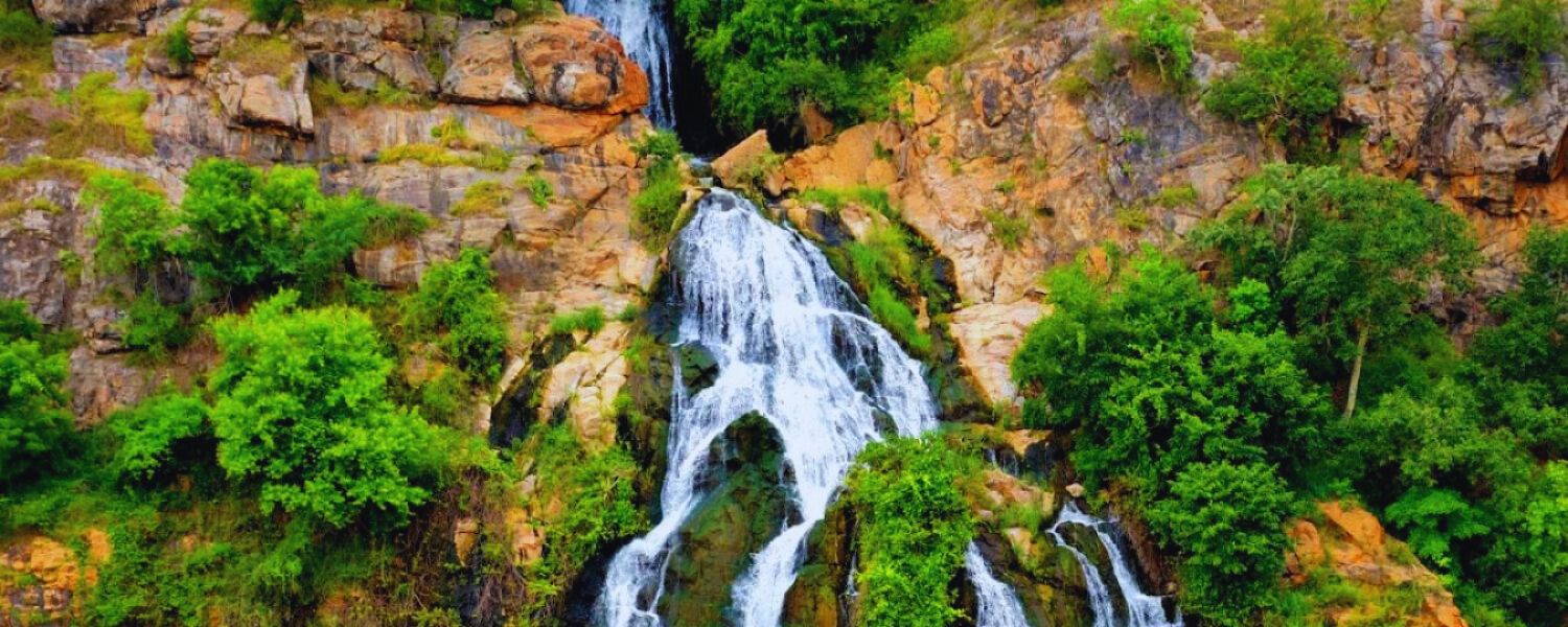 Karnataka Waterfalls cascades, South India waterfalls, Karnataka Waterfalls natural attractions, Karnataka Waterfalls, Scenic falls of Karnataka