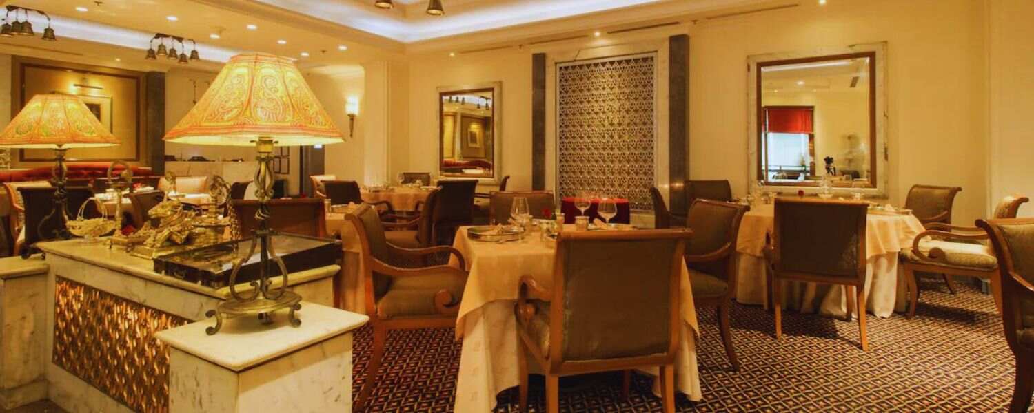 Dining in Delhi, Restaurant in Delhi, Café in Delhi, best restaurant in Delhi, Delhi best eating places for lunch