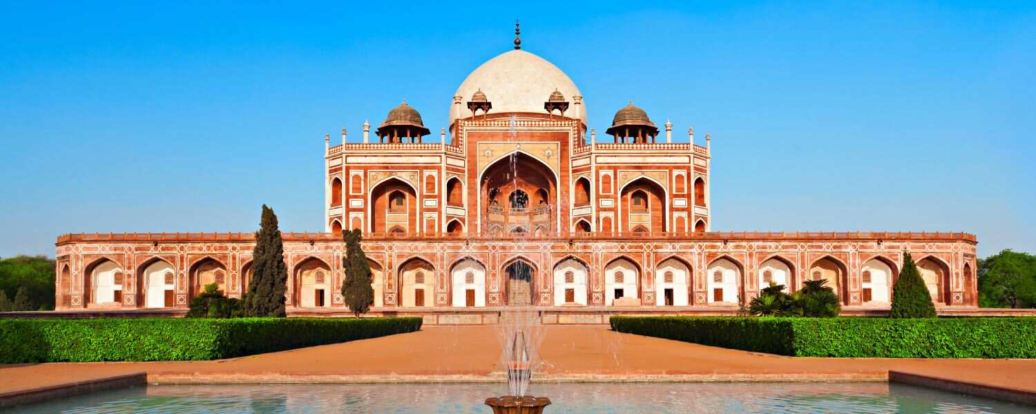 Best Tourist Spots in Delhi, Top Tourist Attraction Of Delhi, Delhi's beautiful places, famous tourist spot in delhi