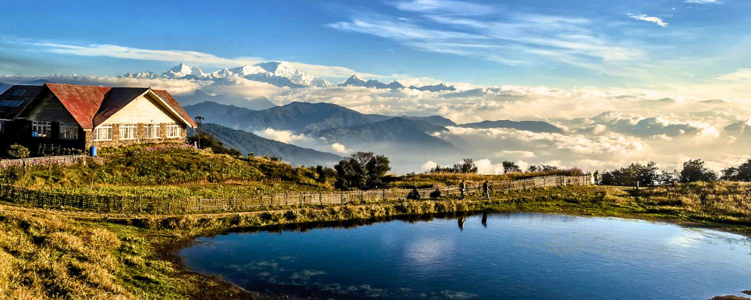 Kanchenjunga Viewpoint Himalayan Majesty