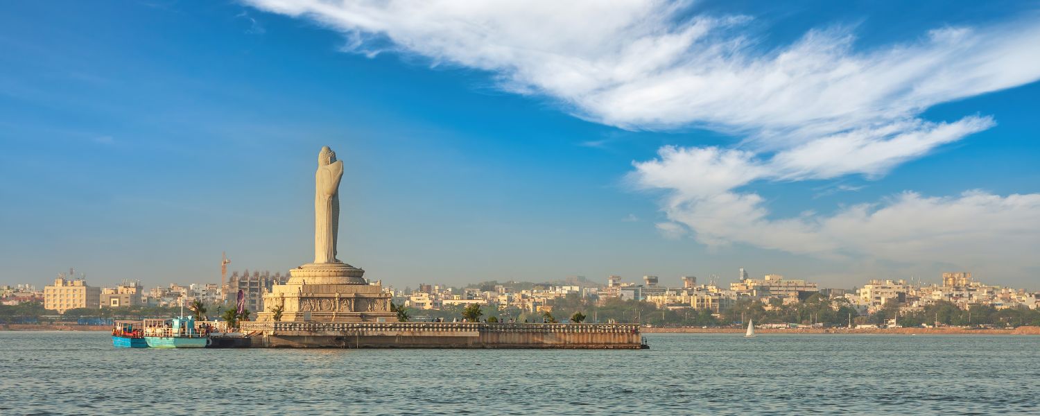 Top 10 historical monuments in Telangana,
Famous monuments in telangana,
Historical monuments in Telangana,
5 famous monuments of Telangana,
10 monuments of Telangana,
Monuments of Telangana with names and pictures
