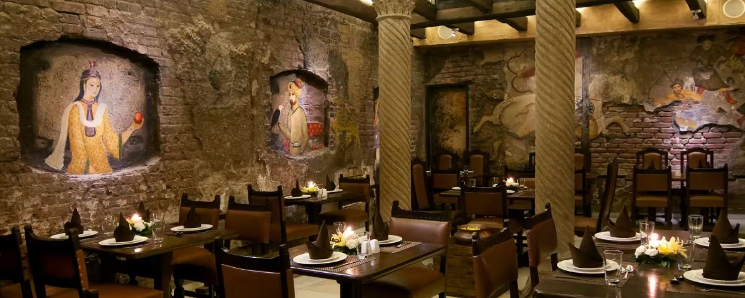 top 10 places to eat in mumbai, places to eat in mumbai for dinner, places to eat in mumbai, best places to eat in mumbai, famous places to eat in mumbai, unique places to eat in mumbai, best places to eat in mumbai with friends 
