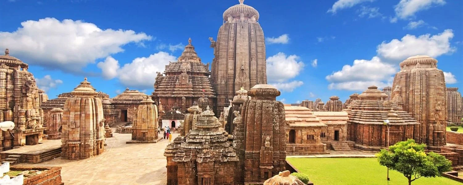 Top 10 famous temples in India,
Famous Hindu temples in India,
Top 100 temples in India,
10,000 years old temples in india,
How many Hindu temples in India,
Most beautiful temples in India,
Famous temples in India list,
Famous temples in India with states,