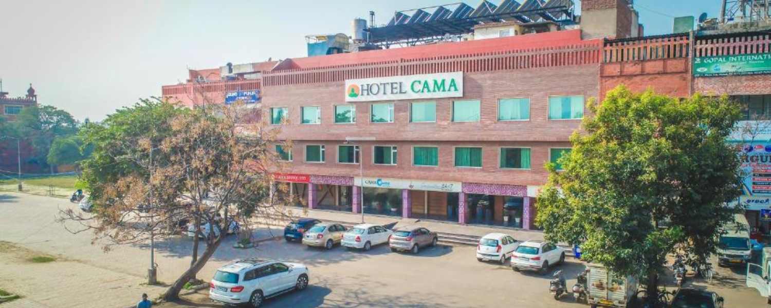  best hotels in chandigarh for couples, best hotel in chandigarh for family, best hotels in chandigarh near elante mall, best hotel in chandigarh sector 22, best hotels in chandigarh sector 17, 5 star hotels in chandigarh