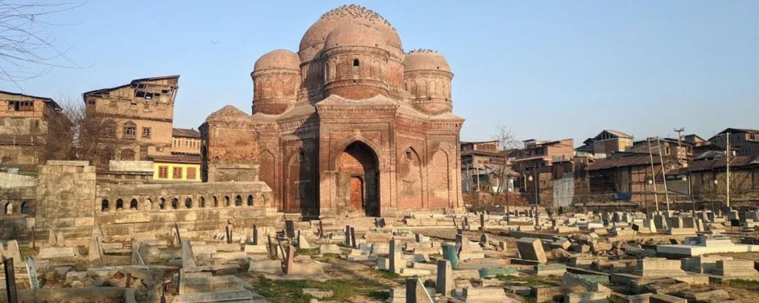 top 10 monuments of jammu and kashmir, list of monuments in jammu and kashmir, Jammu kashmir monuments images, five historical monuments in kashmir, Jammu kashmir monuments 