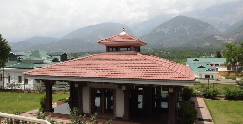 chinmaya tapovan ashram, chinmaya tapovan dharamshala, chinmaya tapovan history chinmaya tapovan photos tapovan himachal pradesh, chinmaya tapovanam palakkad