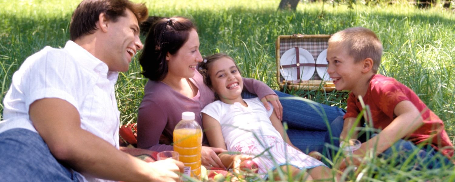 Picnicking, Macchial Lake