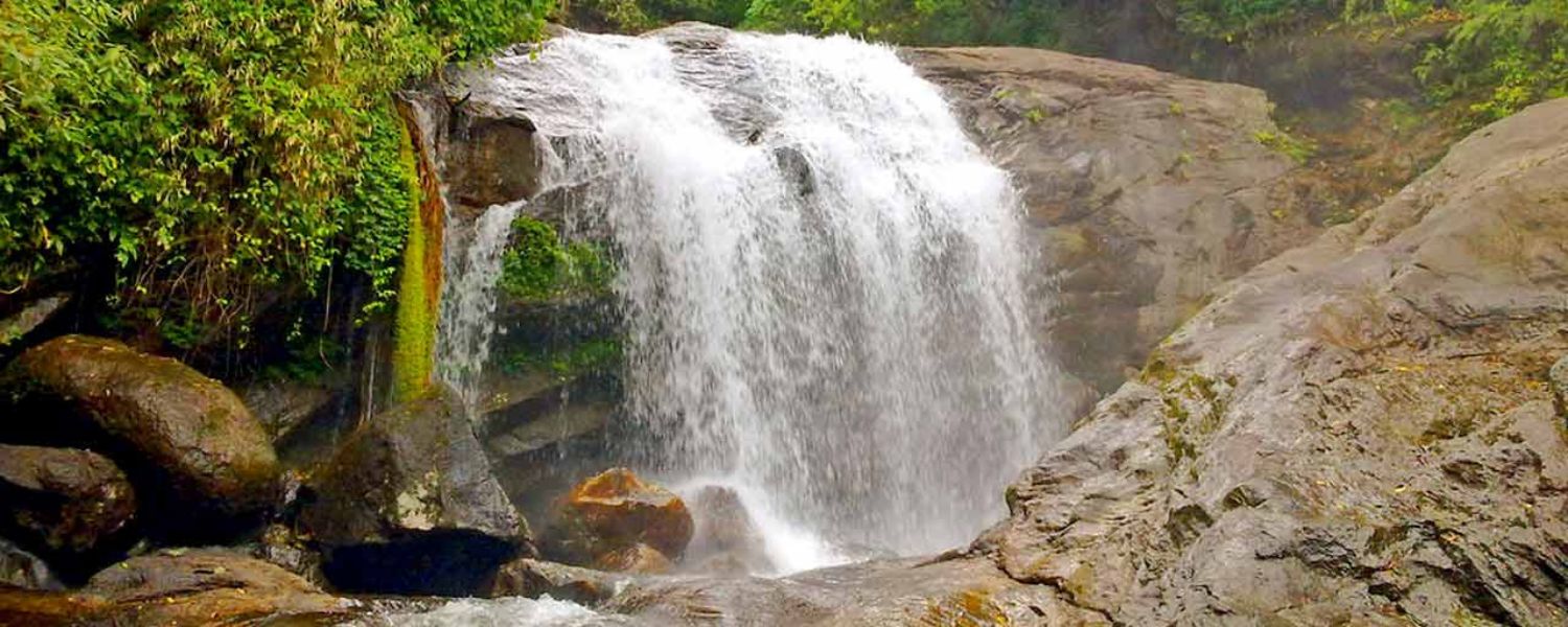 lakkam waterfalls munnar, lakkam waterfalls timings, Lakkam Waterfalls entry fee, lakkam waterfalls to Eravikulam national park, lakkam waterfalls munnar marayoor kerala, Lakkam Waterfalls opening time, 