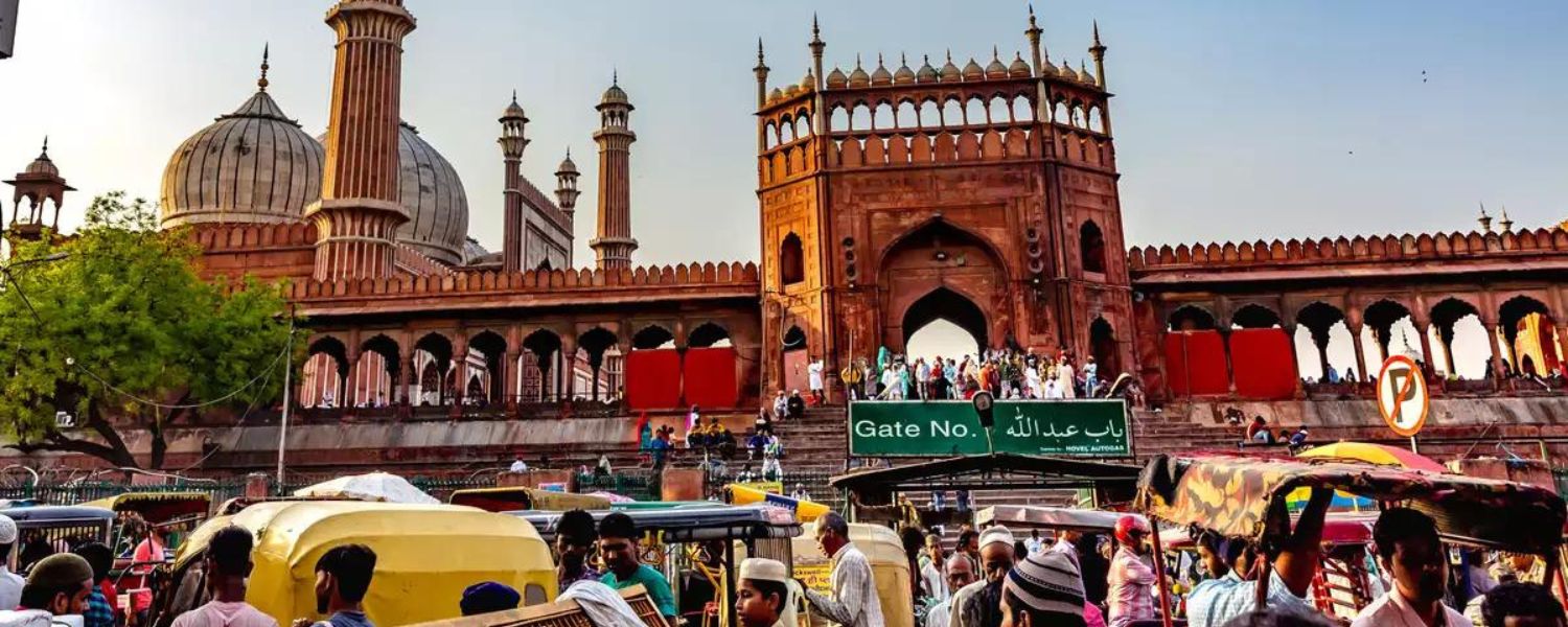 chandni chowk delhi market, Chandni Chowk Delhi location, chandni chowk delhi timings, Chandni Chowk, Delhi shopping, Chandni Chowk Delhi direction, 