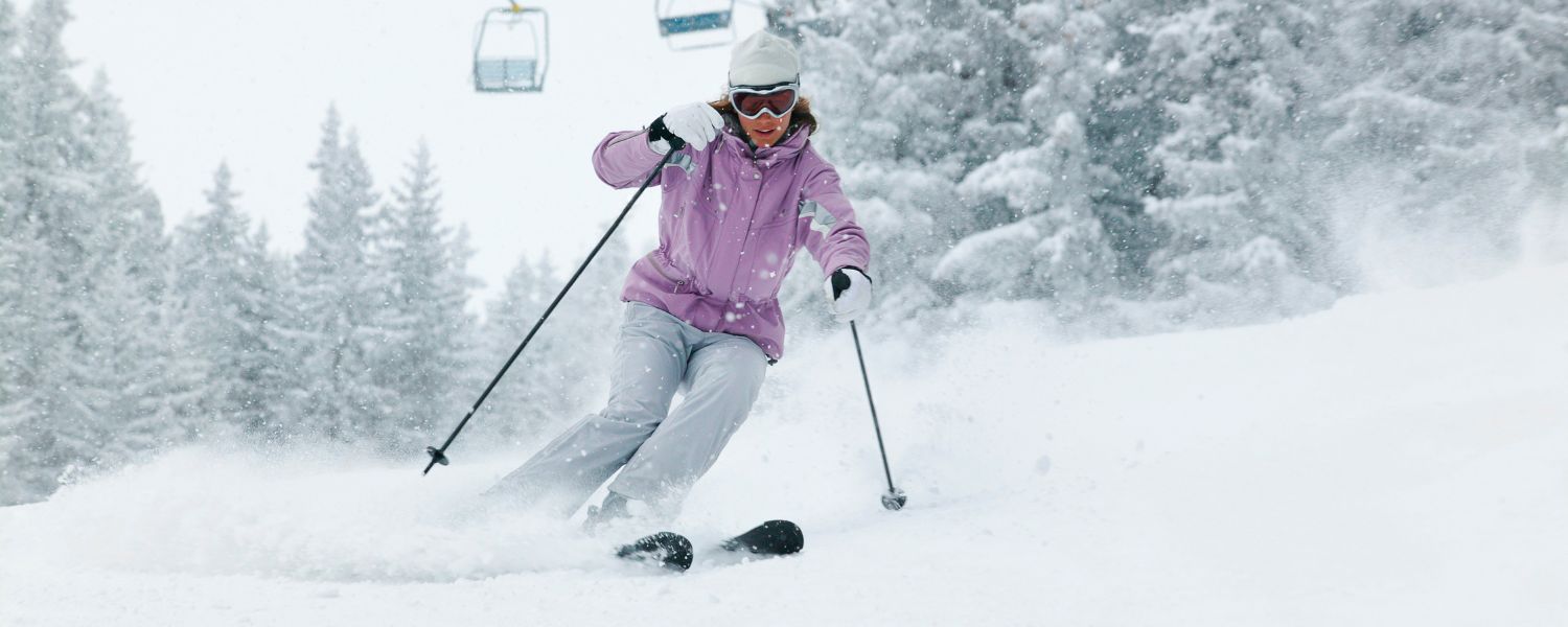 ice skiing in India, snow skiing in India, best skiing in India, learn skiing in India, water skiing in India, Skiing in India price, Gulmarg skiing, Skiing in India for Beginners, skiing in Kashmir, 