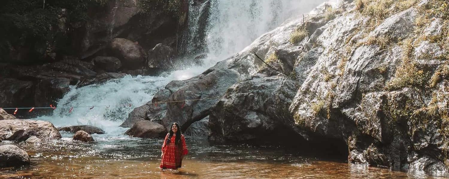 lakkam waterfalls munnar, lakkam waterfalls timings, Lakkam Waterfalls entry fee, lakkam waterfalls to Eravikulam national park, lakkam waterfalls munnar marayoor kerala, Lakkam Waterfalls opening time, 