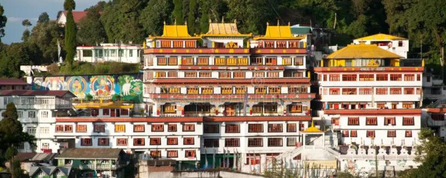 ghoom monastery history, old ghoom monastery, Ghoom Monastery Darjeeling timings, 