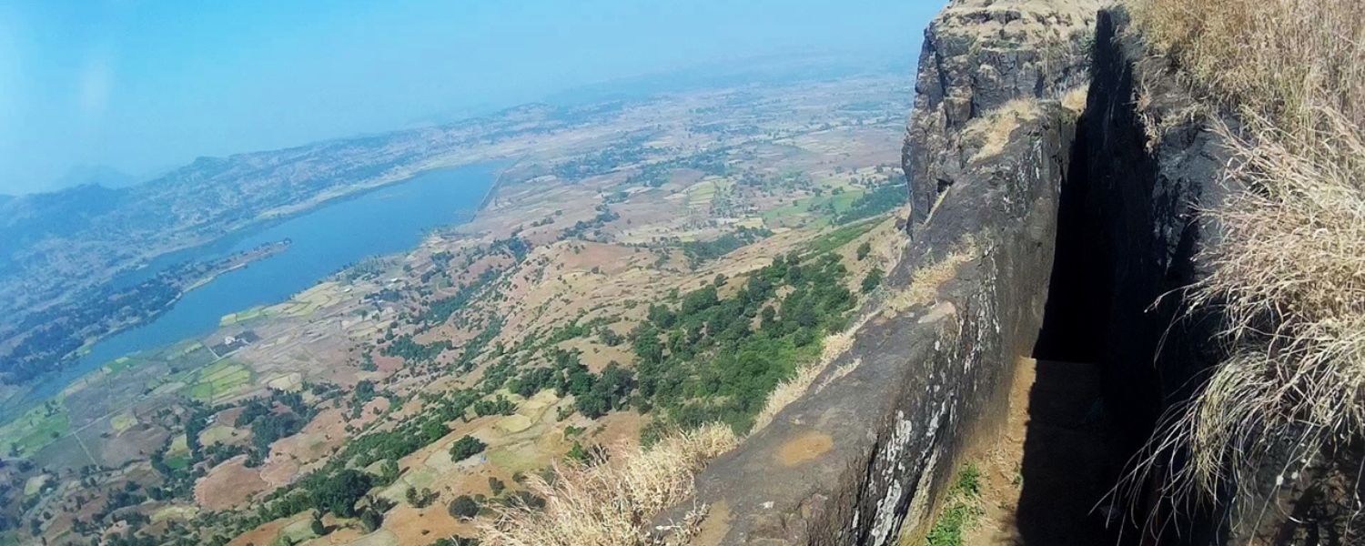 Durg bhandar distance, Durg bhandar fort trek, durg bhandar height, durg bhandar fort, 