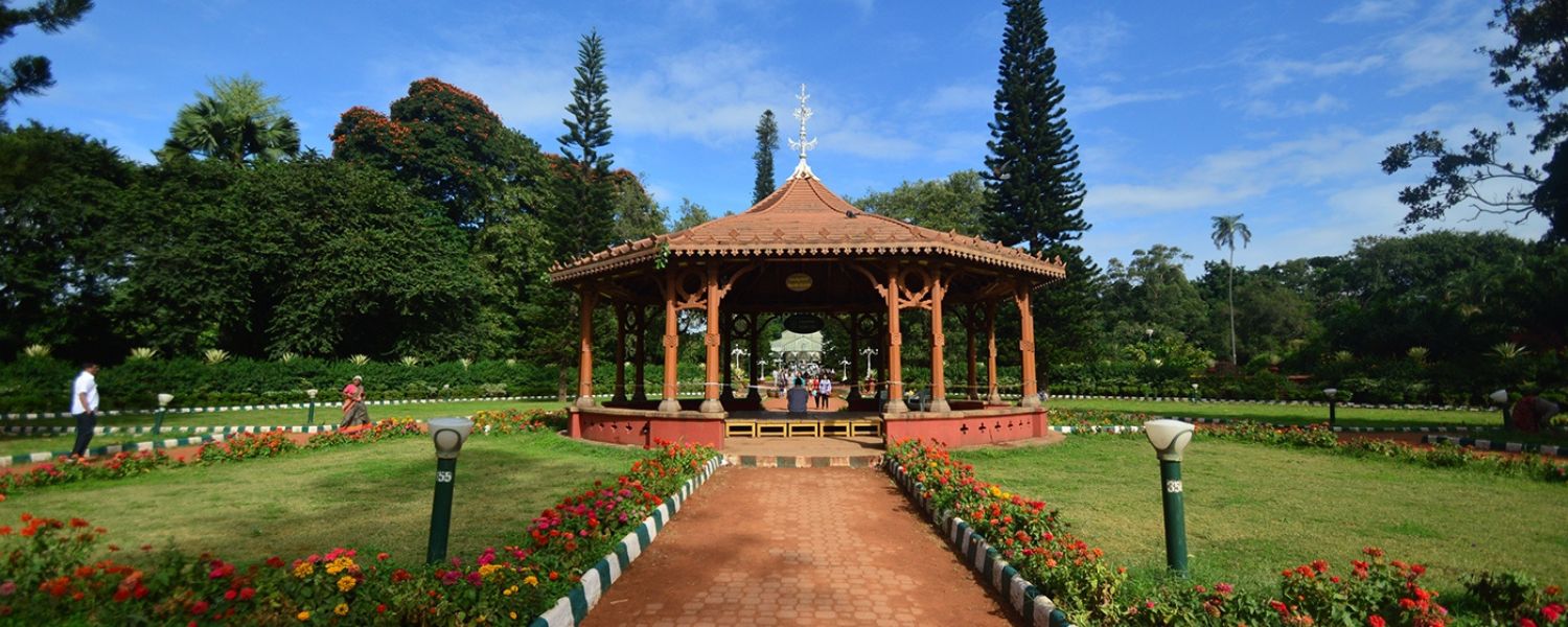 Lalbagh Botanical Garden timings, Lalbagh Botanical Garden entry fee, Lalbagh Botanical Garden Flower Show, Lalbagh Botanical Garden tickets,
