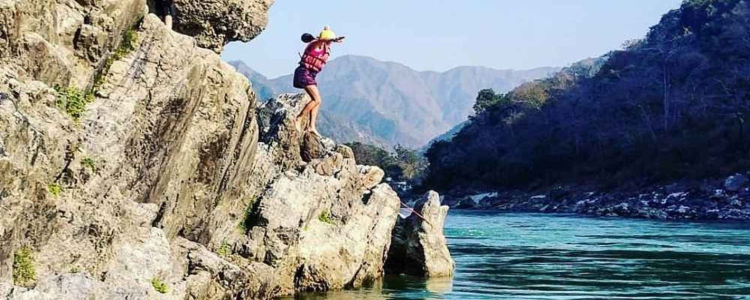 Cliff jumping Rishikesh's price, Cliff jumping Rishikesh timings, Cliff jumping Rishikesh accident, Cliff jumping at Rishikesh's height, Best cliff jumping Rishikesh, bungee jumping Rishikesh, Cliff jumping banned in Rishikesh, 