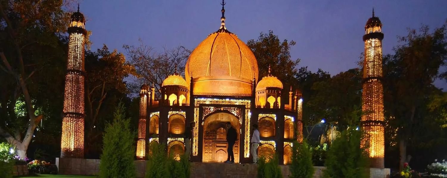 Taj Mahal, waste to wonder theme park tickets, waste to wonder theme park, waste to wonder park Delhi, waste to wonder park, 