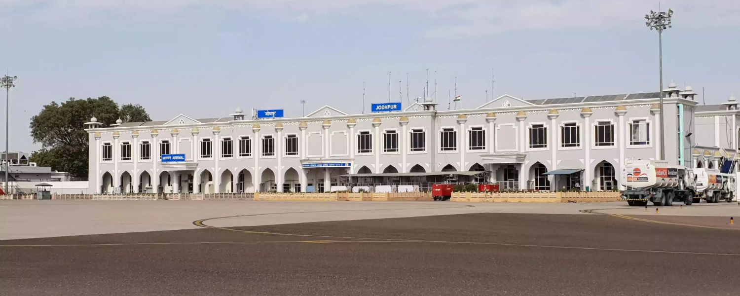 international airports in Rajasthan, domestic airports in Rajasthan, list of airports in Rajasthan, Major airports in Rajasthan, airports in Rajasthan India,