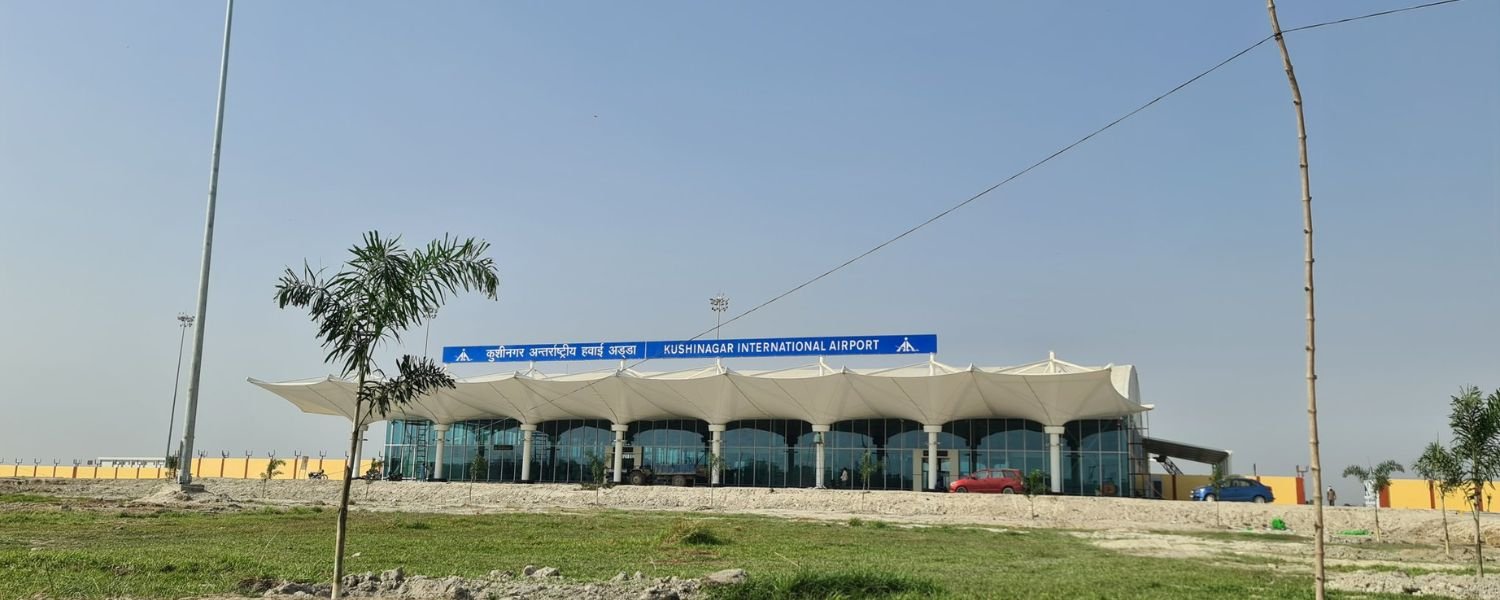 international airports in Uttar Pradesh, list of airports in Uttar Pradesh, upcoming airports in Uttar Pradesh, operational airports in Uttar Pradesh, domestic airports in Uttar Pradesh, new airports in Uttar Pradesh, commercial airports in Uttar Pradesh,