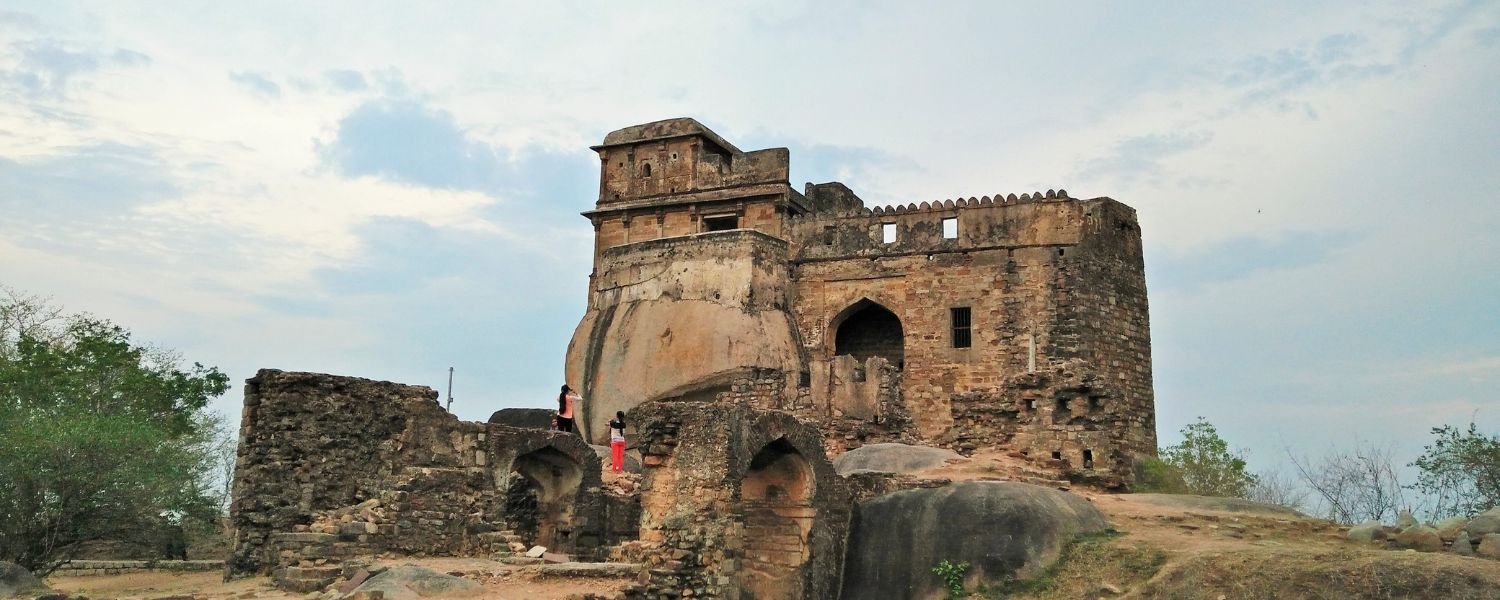 Madan Mahal Fort