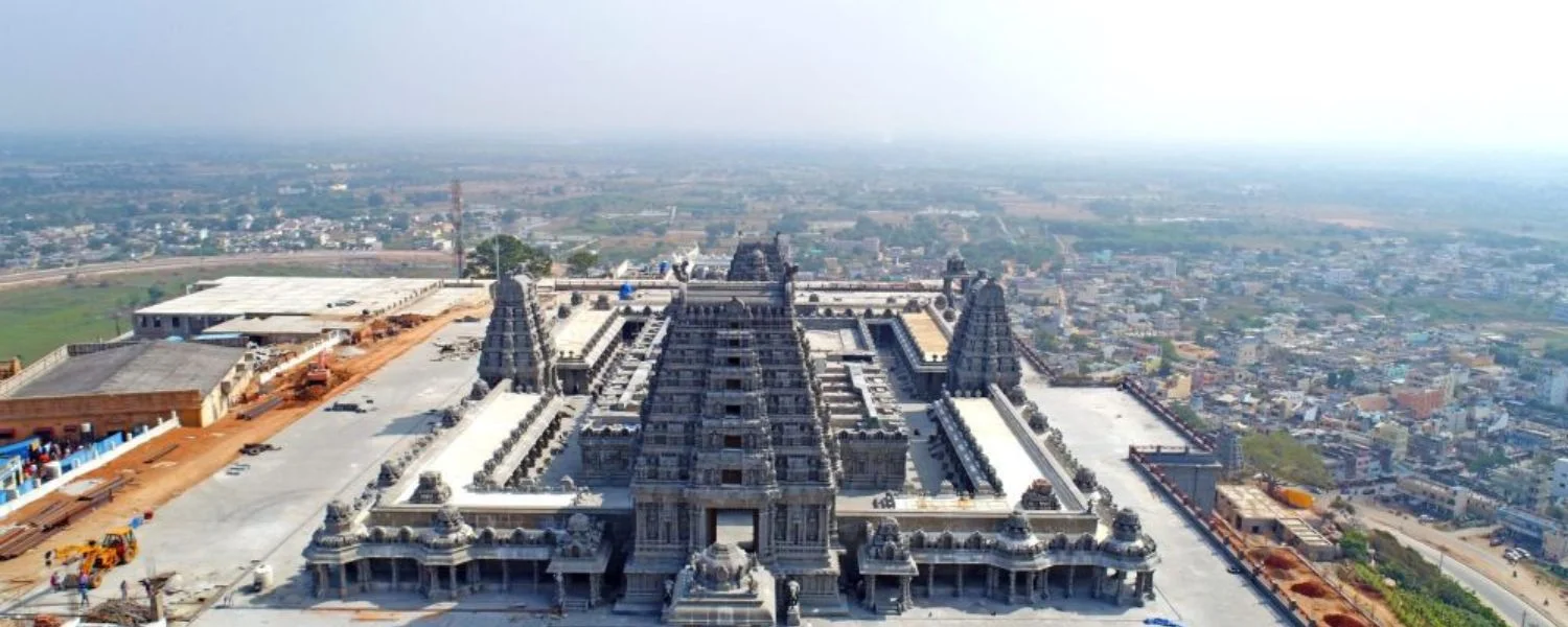 yadagirigutta temple timings, yadagirigutta temple history, New Yadagirigutta Temple inside, yadagirigutta temple darshan timings,