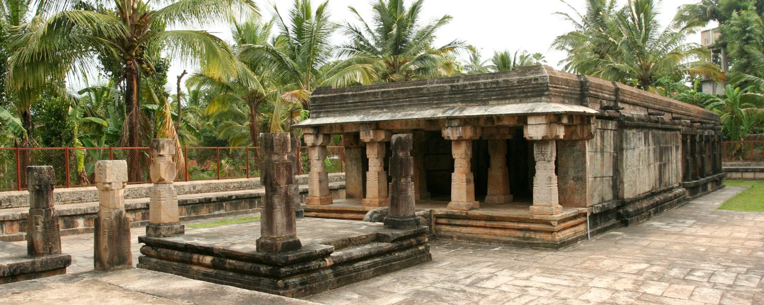 famous temples in Wayanad,
Wayanad temple list,
famous Shiva temple in Wayanad,
vishnu temple in wayanad,
thrissilery temple,
Jain temple in Wayanad,