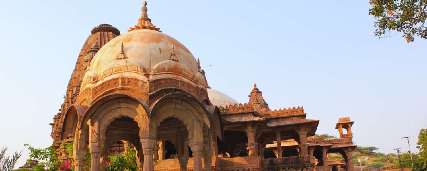 Cenotaphs at Mandore Gardens