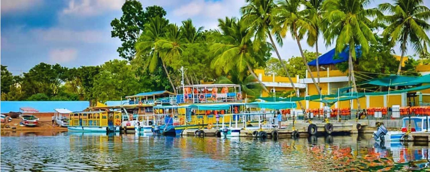 Chunnambar Boat House in Pondicherry