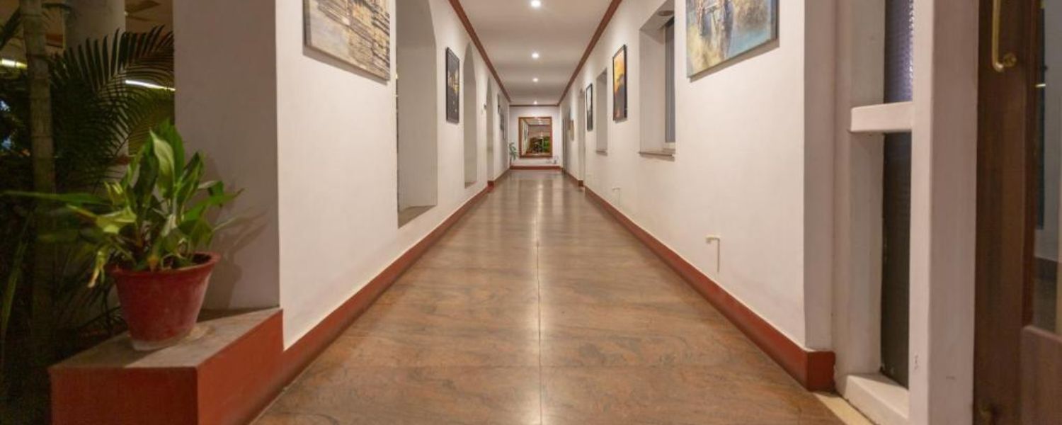 best hotels in Tirupati,
hotels in Tirupati near railway station,
budget hotels in Tirupati,
best hotels in Tirupati for food,
couple friendly hotels in Tirupati,
pet friendly hotels in Tirupati, Hotel Mayura