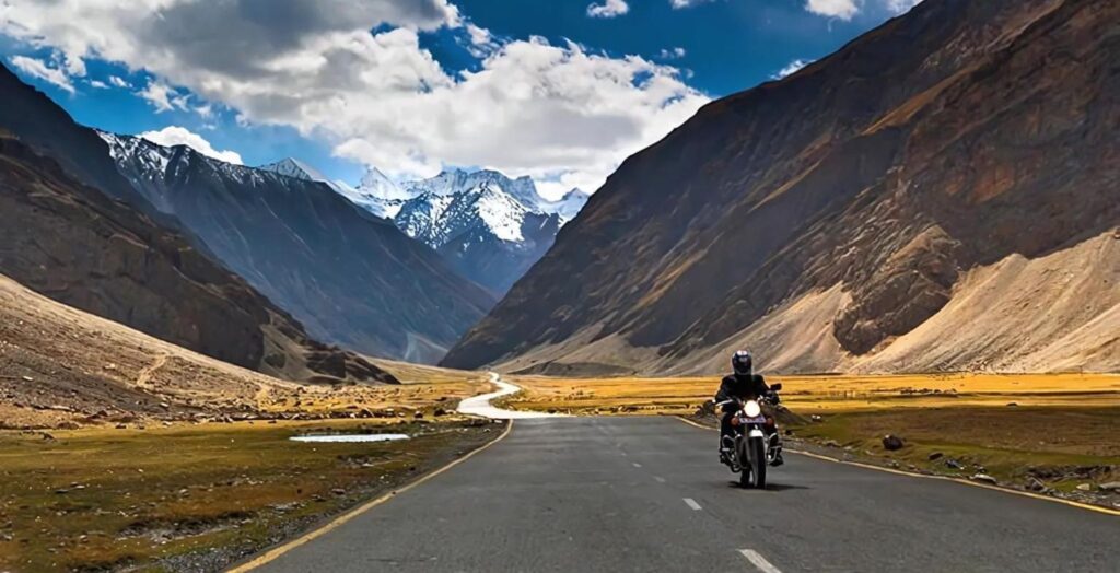 Leh road trip ladakh, leh road trip, Leh to Ladakh road trip distance, Leh road trip itinerary,