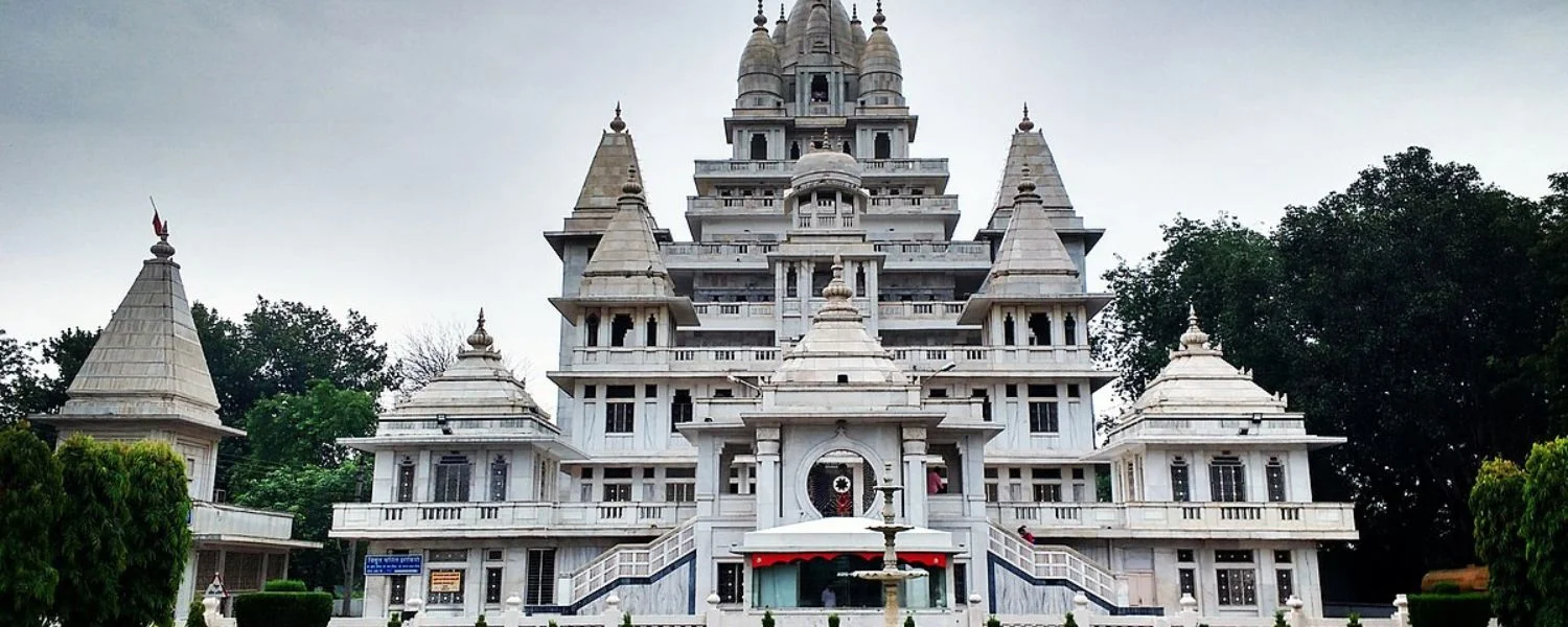 famous temples in Vrindavan, list of temples in Vrindavan, all temples in Vrindavan, best temples in Vrindavan, must visit temples in Vrindavan, important temples in Vrindavan, most famous temples in Vrindavan, Major temples in Vrindavan, Pagal Baba Temple