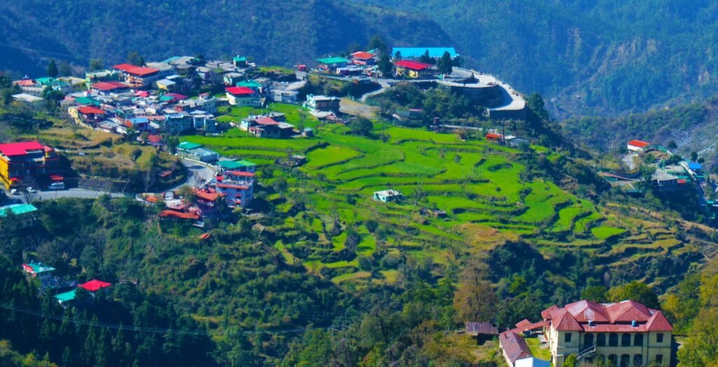 Things to do in Almora for couples, Places to visit in Almora and Ranikhet, Hidden places near Almora, Almora famous food,