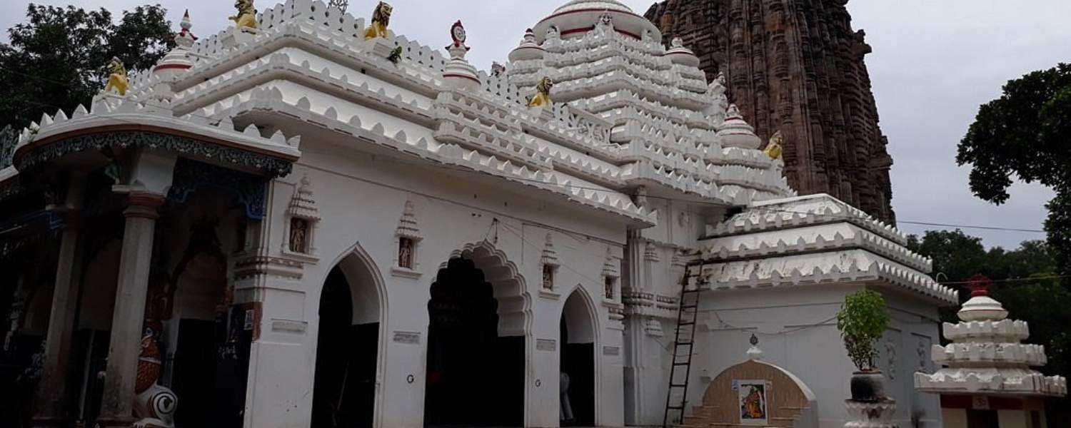 Sakshi Gopal Temple