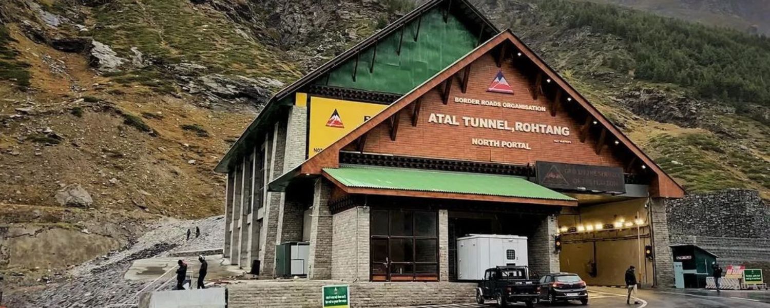 atal tunnel length, atal tunnel Rohtang, atal tunnel temperature, atal tunnel snowfall, atal tunnel Manali, atal tunnel connects, atal tunnel in winter, 