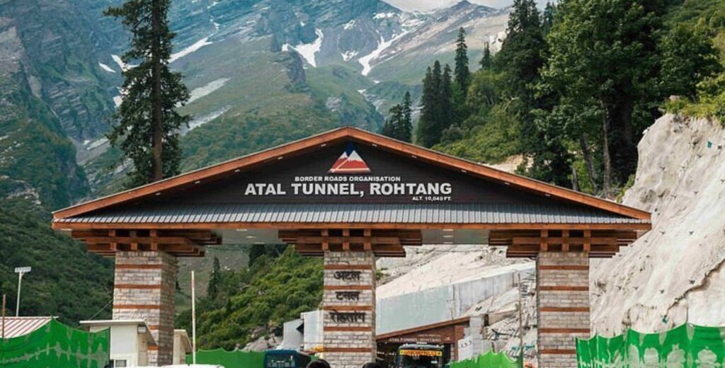 atal tunnel length, atal tunnel Rohtang, atal tunnel temperature, atal tunnel snowfall, atal tunnel Manali, atal tunnel connects, atal tunnel in winter,