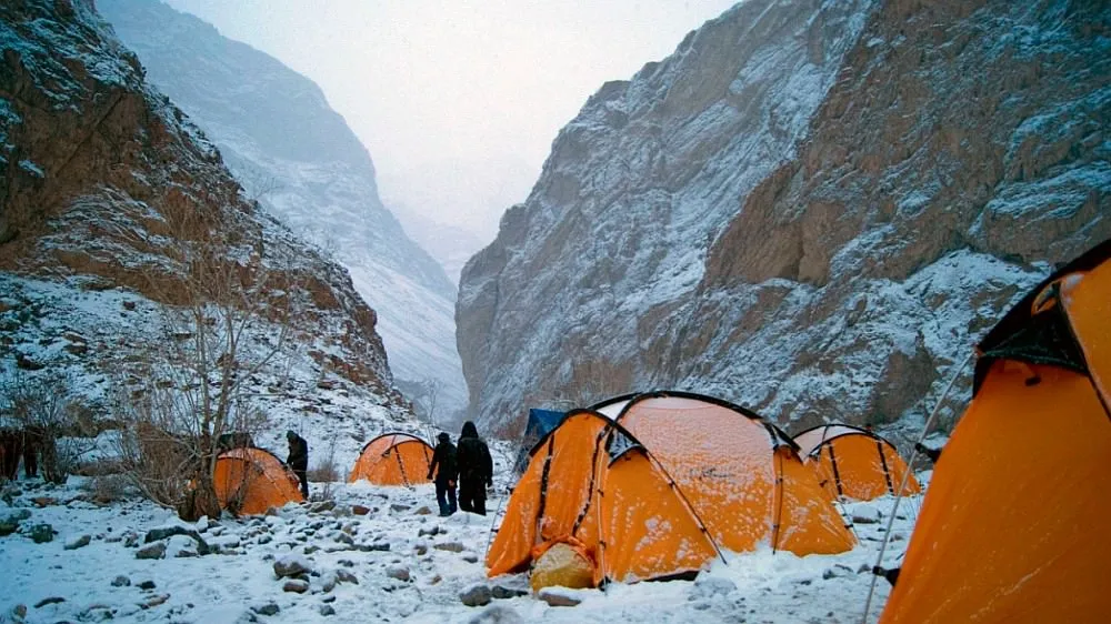 Why the Chadar Trek is a Must-Do for Adventure Enthusiasts