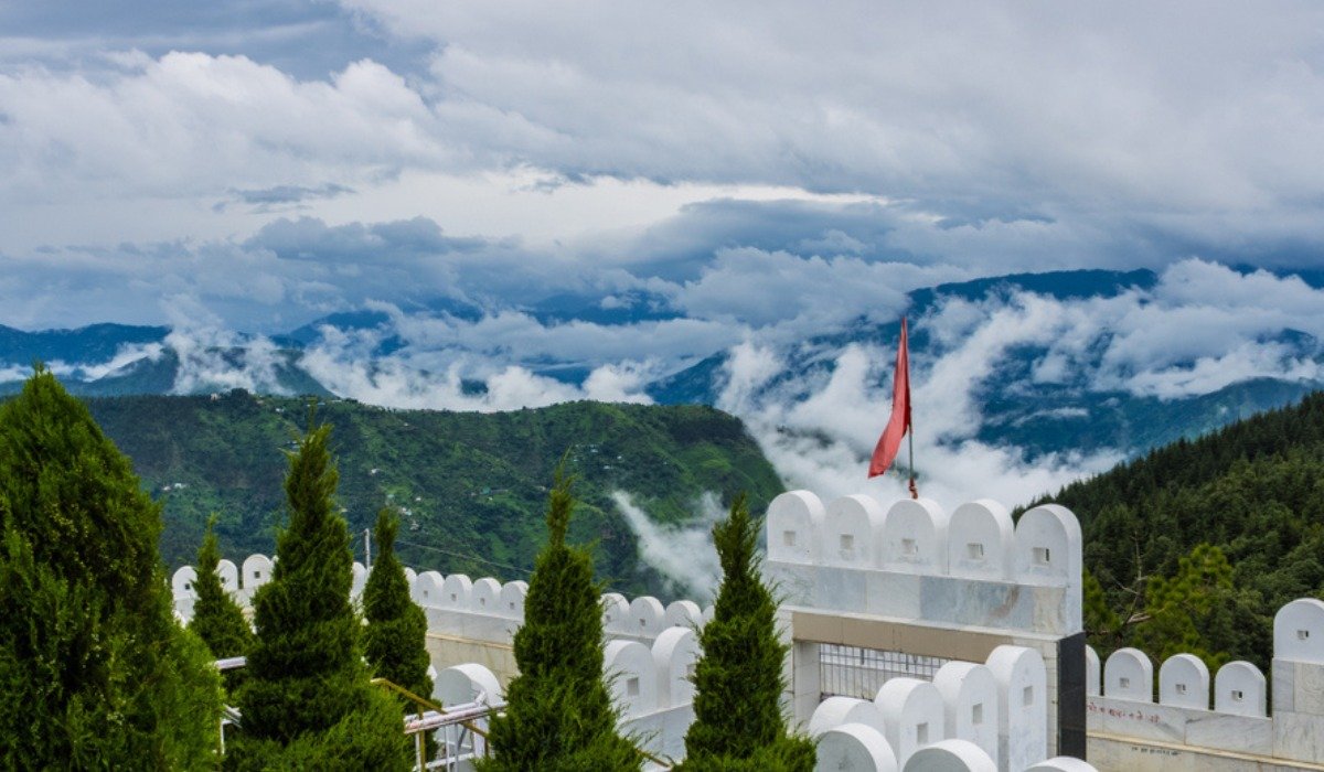 Hill Stations near Delhi Chail