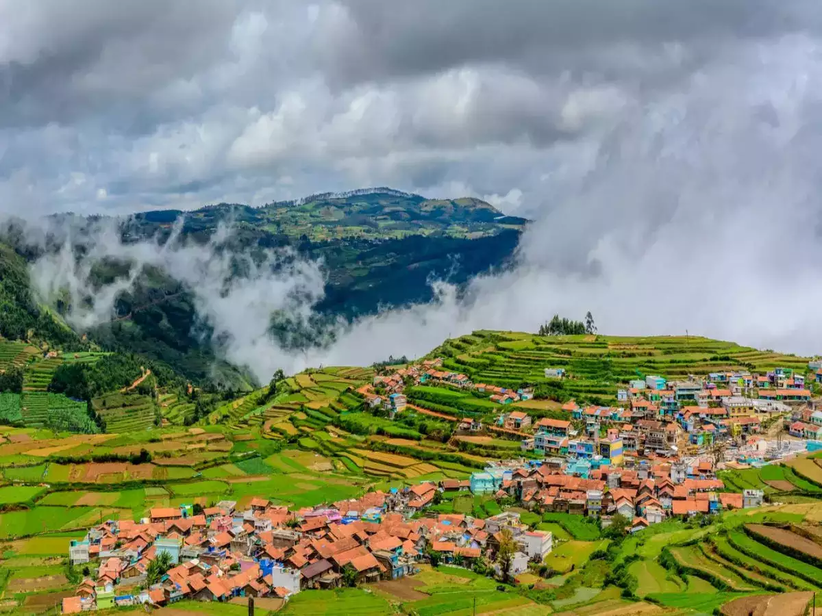 Nadu Kodaikanal Hill Station in Tamil 