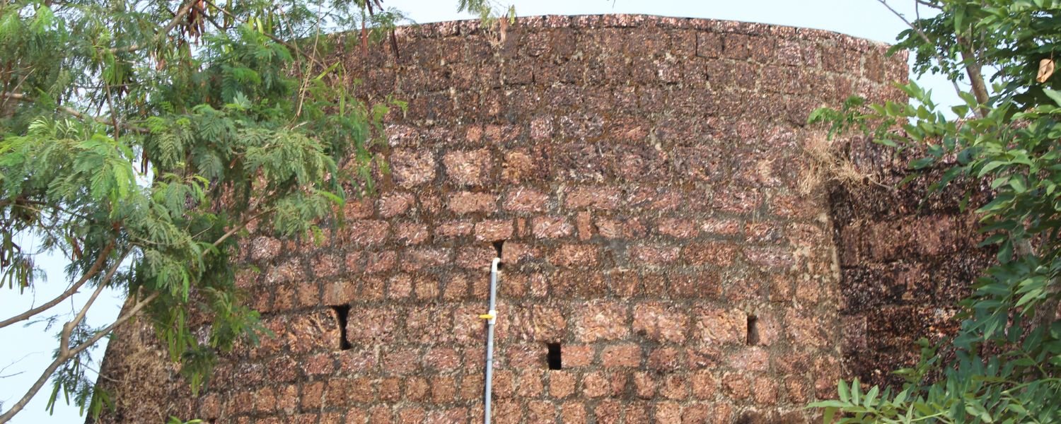 Decline, Invasions & Folklore: The Fall of a Great Fort