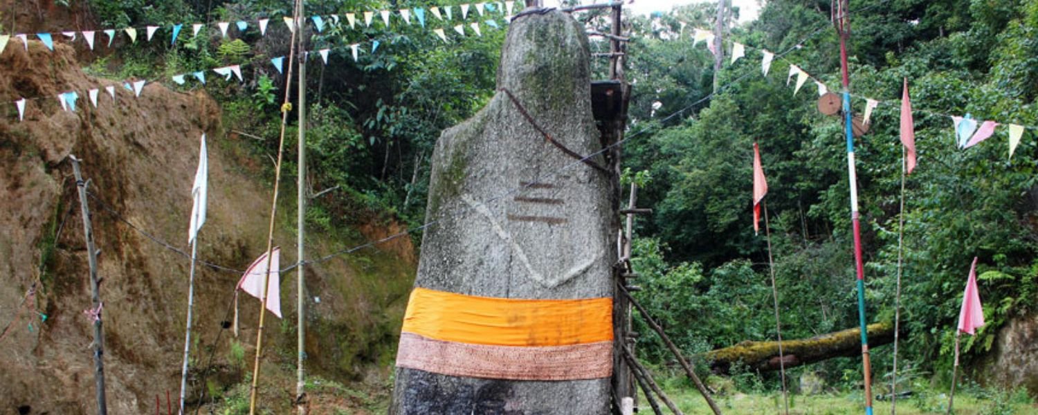 Shiva Lingam (Basar)