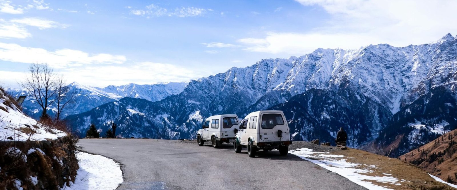 Explore Manali, a paradise for hikers and nature lovers